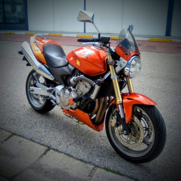 MOTO1